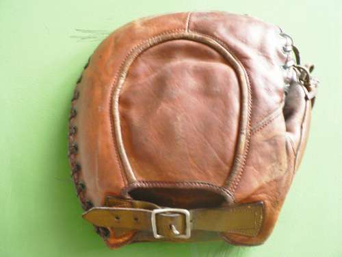 Wilson Basemitt 1 Back